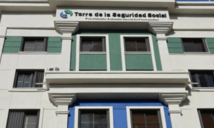 Dida solicita paquete para la Clínica Abel González por la incapacidad de la presencia médica