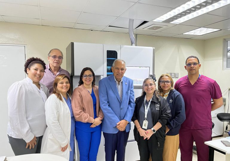 HOMS incorpora el equipo innovador -ventana HE 600- que garantiza la velocidad y la seguridad en el diagnóstico patológico