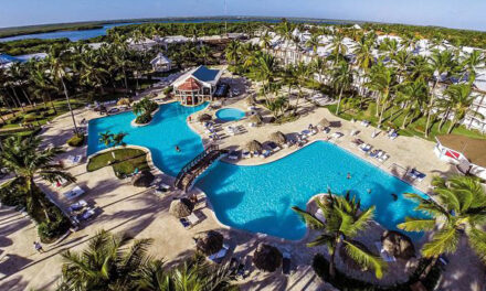 Los hoteleros están «preparados» para aumentar el salario intrascendente en un 12 y un 8%.