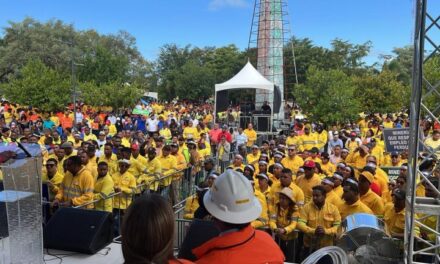 Los trabajadores se recuperan en Cotuí en apoyo de la minería responsable
