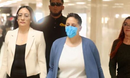 Envían a una mujer que mató al hermano del Arcquerube a la calabozo