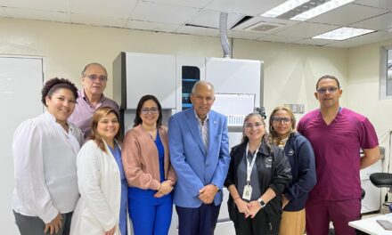 HOMS incorpora el equipo reformador -ventana HE 600- que garantiza la velocidad y la seguridad en el diagnosis patológico