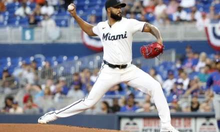 Sandy Alcántara consigue su primera triunfo desde 2023 en triunfo de Marlins sobre Mets