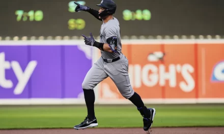 Yankees conectan seis jonrones solitarios y apalean 15-3 a los Orioles