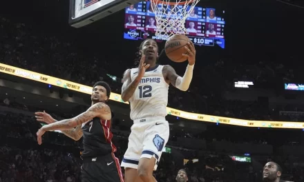 Ja Morant alega a las críticas tras encestar el tiro campeón: “Siento que he sido el villano los últimos dos años”
