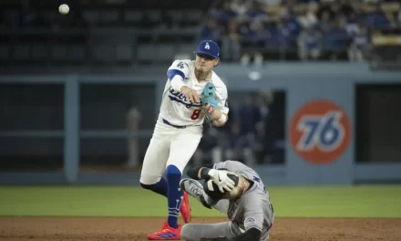 Dodgers superan 5-3 a Rockies, que evitan la blanqueada en su cuarta derrota consecutiva