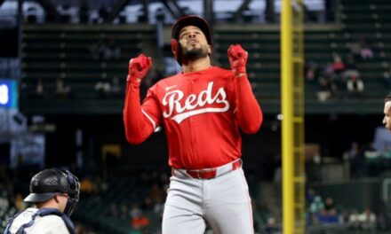 Jeimer Candelario es inhabilitado por los Rojos adecuado a una distensión en la columna lumbar