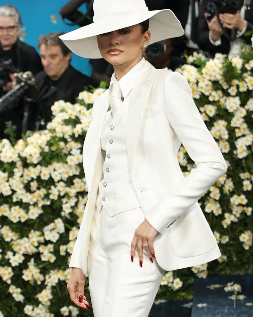 El desbordamiento de moda y estilo en la Gala Met 2025 | 4 | El desbordamiento de moda y estilo en la Gala Met 2025 | Último minuto