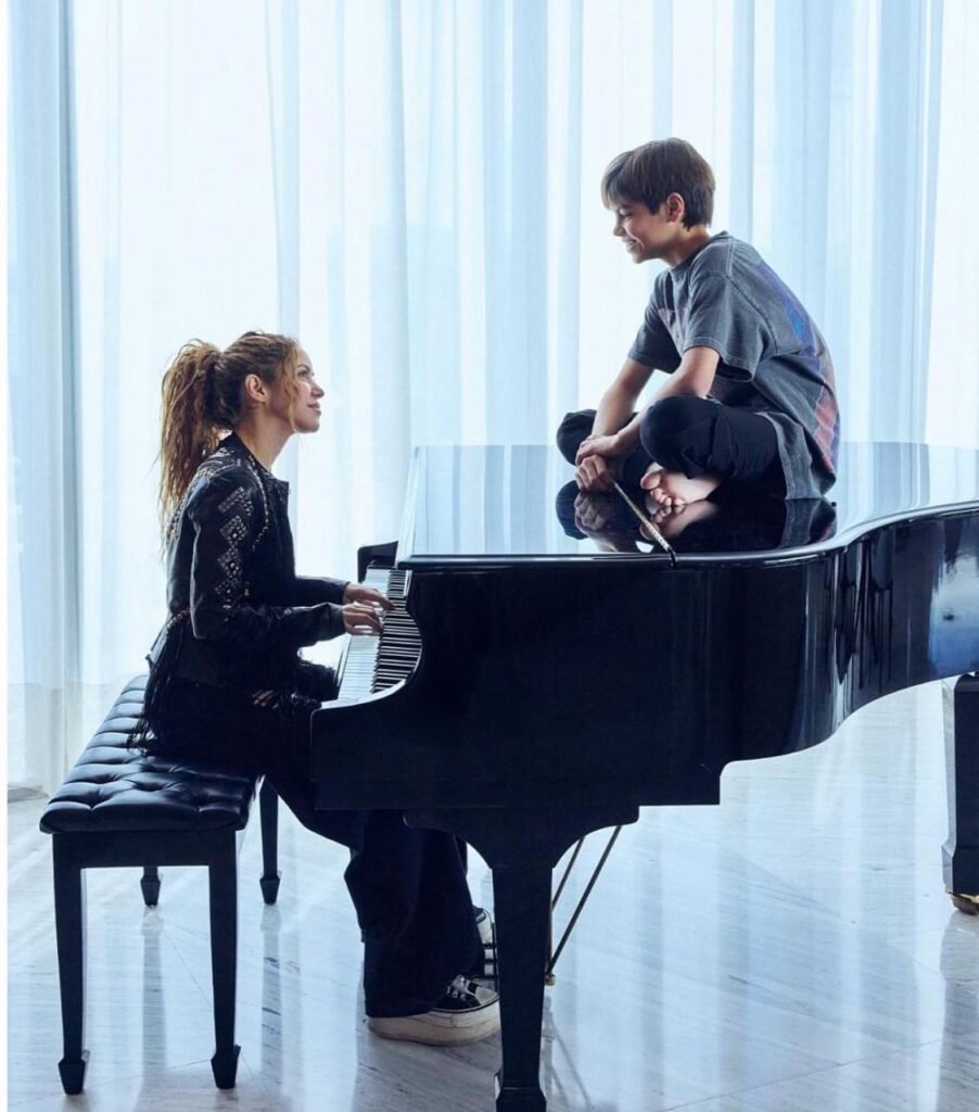 Las figuras del espectáculo y el deporte celebran con mensajes emocionales en el Día de las Madres en los Estados Unidos | Último minuto