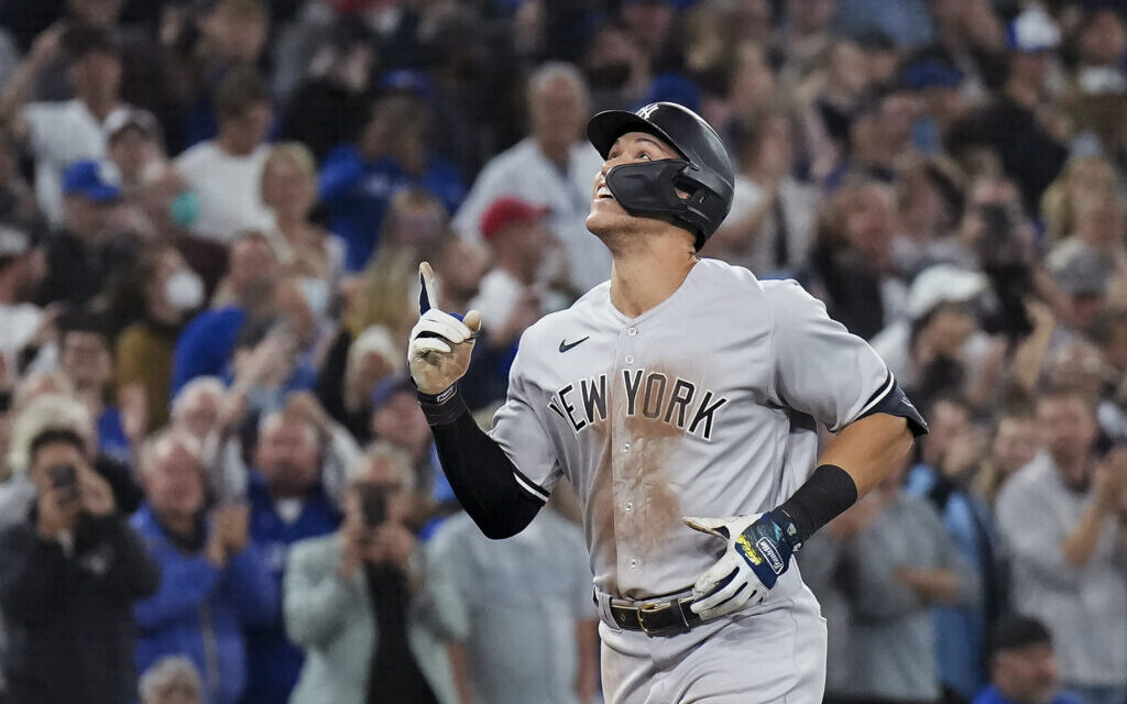 MLB alcanza emblema récord de subvención para un miércoles de abril o mayo