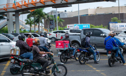 República Dominicana Importa más de 290,000 vehículos en 2024; Gobierno lanzará el plan en respuesta a los accidentes crecientes