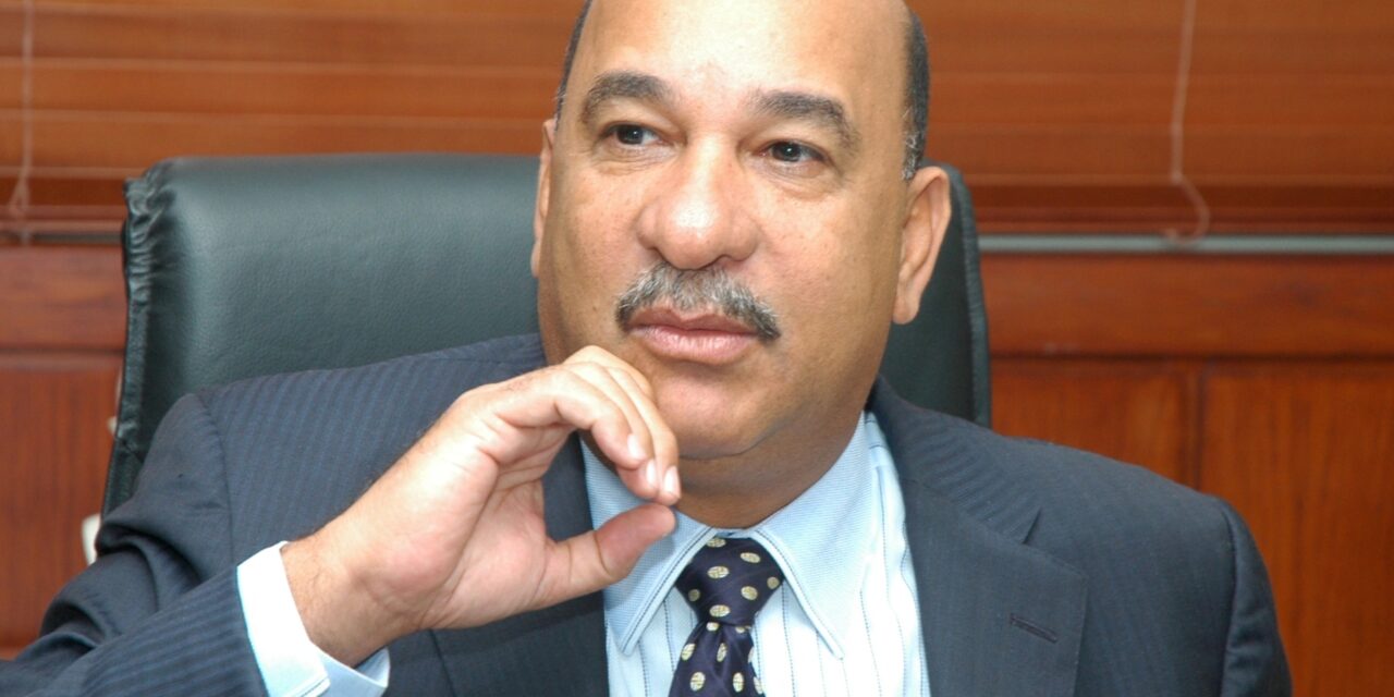 El ex Ministro de Salud rechaza la deportación de parturientes en situación de inmigración irregular