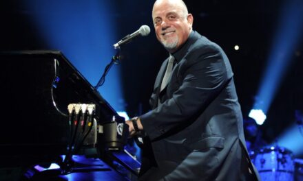 Billy Joel cancela su excursión estadounidense por Hydrocephalus