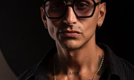 El inculto revela que vive con el VIH y se mueve con declaración.