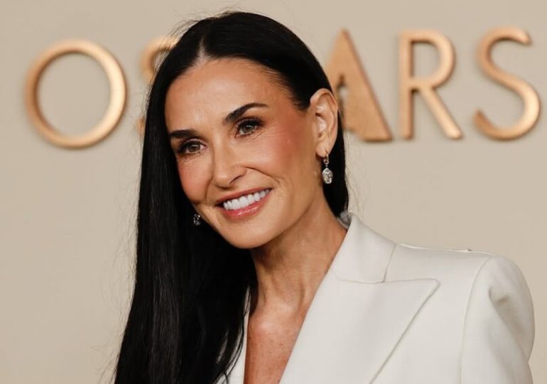 Demi Moore recibe un espectacular diorama en miniatura inspirado 