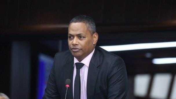 El diputado Bolívar Valera apoya a Alfredo Pacheco como Secretario General de la PRM