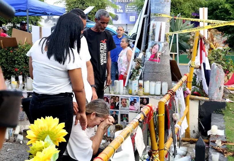 El gobierno comienza otra grado de ayuda para las familias afectadas por el caso de Jet Set