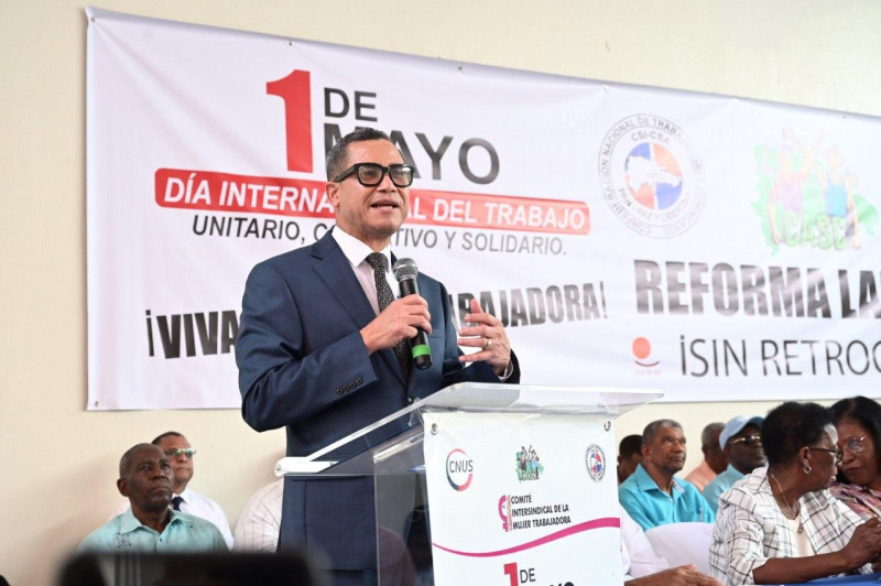 El ministro de trabajo reafirma el compromiso con salarios justos y empleo formal
