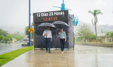 El ministro de turismo advierte a los contratistas de Samaná Seawall: se debe cumplir con la data divisoria