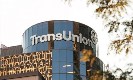 El tribunal autoriza la audiencia contra TransUnion sobre el ataque al crónica de crédito sin cargo