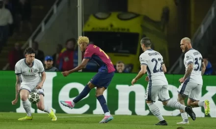 El Barcelona, con el mago Lamine al frente, remonta para seguir creyendo en la final de la Liga de Campeones