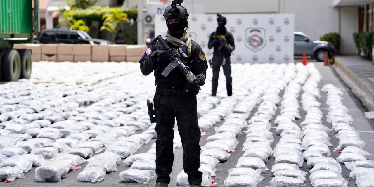 Las autoridades interceptan el pedido de hierba registrado más holgado en la República Dominicana