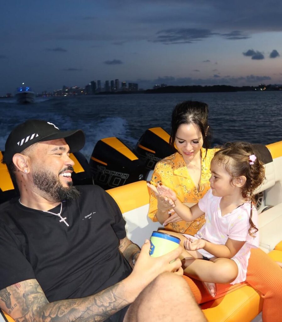 Las figuras del espectáculo y el deporte celebran con mensajes emocionales en el Día de las Madres en los Estados Unidos | Último minuto