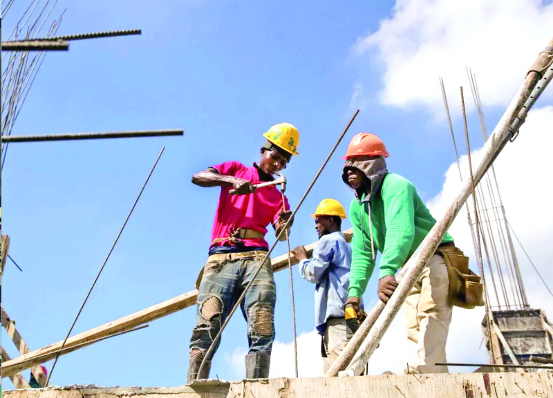 Migración refuerza controles sobre permisos de trabajo extranjeros