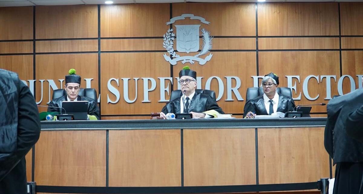 Tribunal Electoral Superior proporciona suspensión provisional, Comité Central del PLD