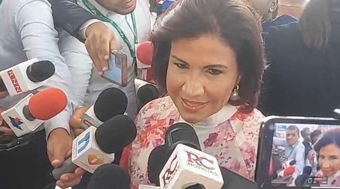 El ex presidente insta al gobierno y a los empresarios a diálogo para regularizar obras extranjeras
