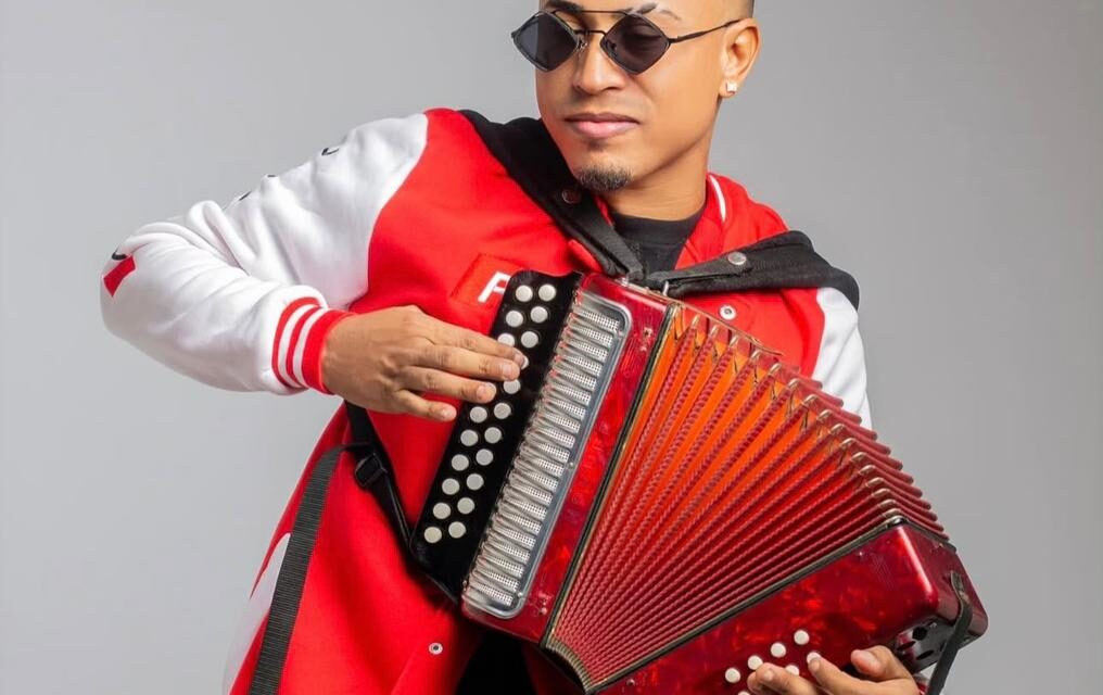 El peculiar Jeffrey enciende las redes