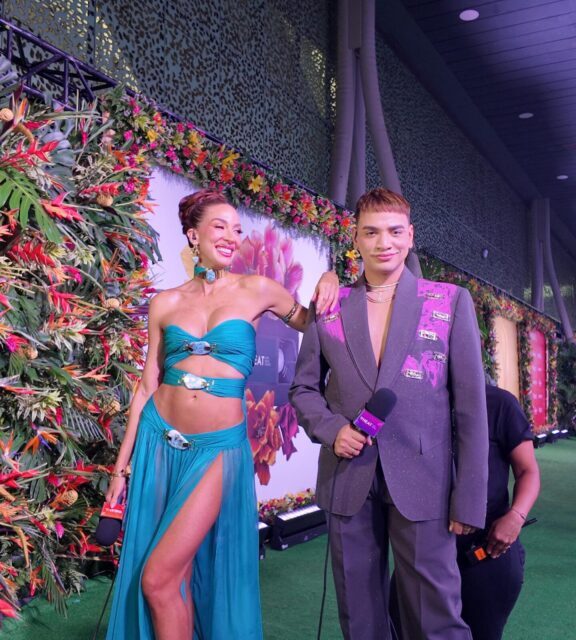 Gabi y Moisés Heat 2025 premios conductores de alfombras