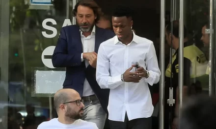 Vinicius temió estar en peligro por el muñeco colgado con su imagen