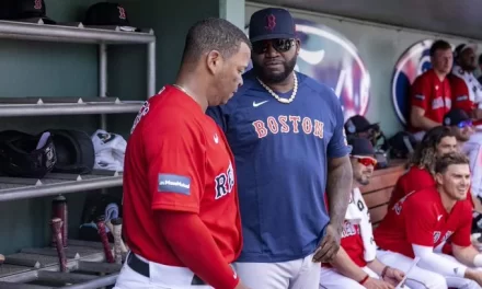 David Ortiz critica a Rafael Devers en defensa de tercera colchoneta