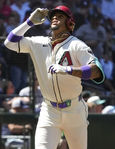 Ketel Marte entre las mejores apuestas para jonrones del jueves y cumplió al sacarla
