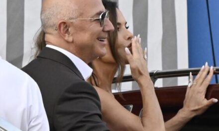 Jeff Bezos y Lauren Sánchez dan el «sí, quiero» en una ceremonia blindada en una isla veneciana