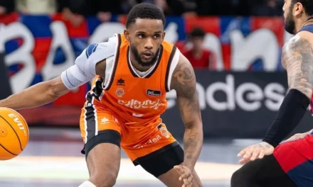 Jean Montero dispara a Valencia y una diluvio de triples hunde a Gran Canaria