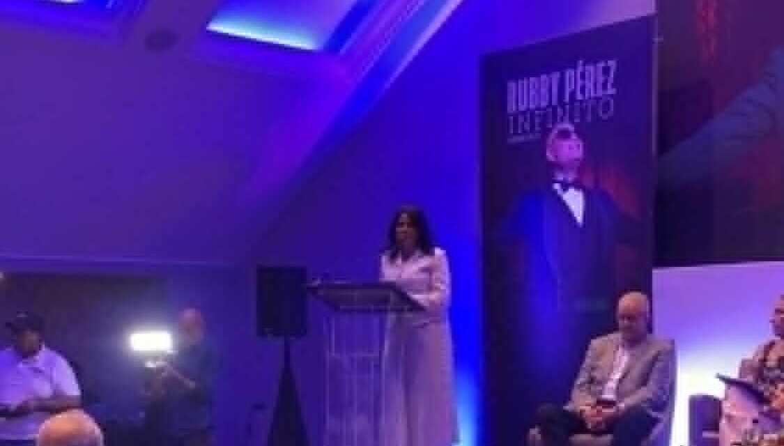 El diputado hermana de Rubby Pérez se pronuncia en homenaje