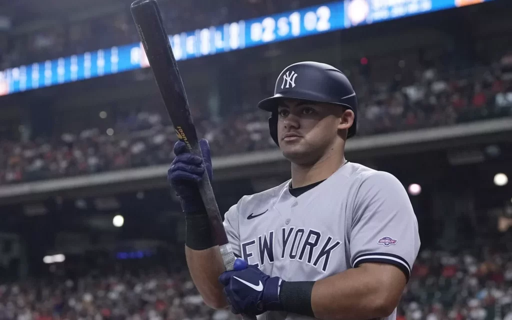 Los fanáticos de los Yankees se «comen vivo» al dominicano Jasson Domínguez por mal corrido