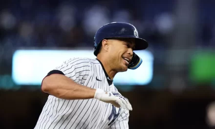 Marcus Stroman y Giancarlo Stanton siguen en proceso de rehabilitación