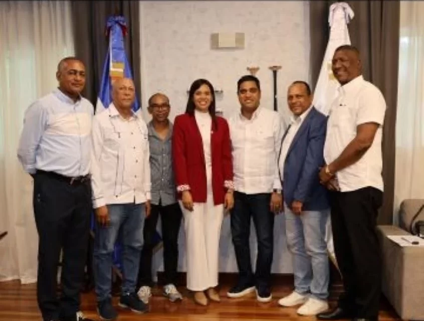 Ministerio Deportes respaldará básquet Femenino Abasado