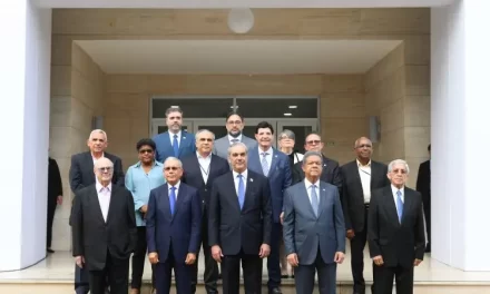 Abinader pide a la mecanismo doméstico para enfrentarse la crisis haitiana