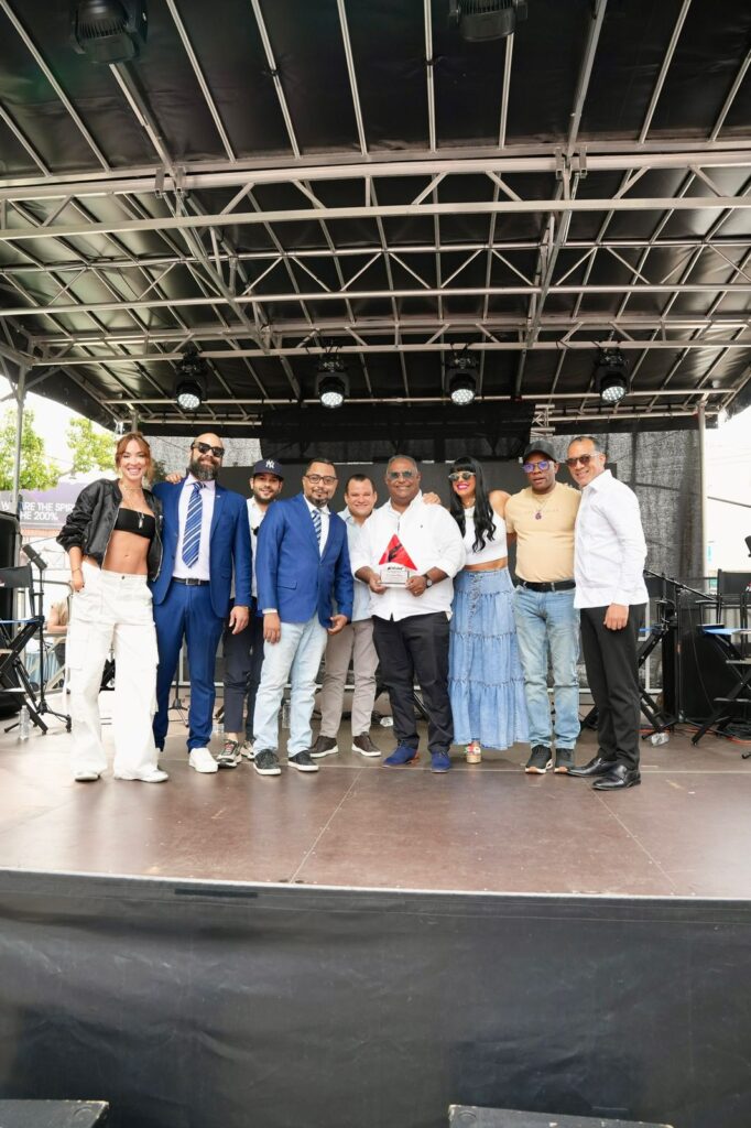 Alofake Media Group llenó a los dominicanos con emoción en Nueva York | 2 | Alfake Media Group llenó a los dominicanos con emoción en Nueva York - Noticias hoy en la República Dominicana | Último minuto