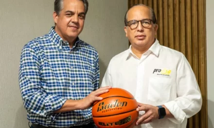 La LNB extiende su alianza con Baden como balón oficial