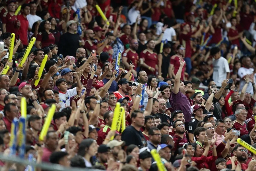 Bolivia denuncia que su selección estuvo retenida por más de doce horas en Venezuela