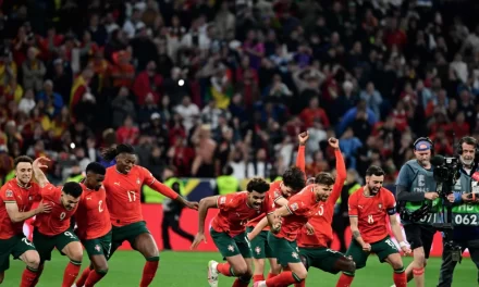 Portugal derrota a España en la tanda de penaltis (2-2, 5-3)
