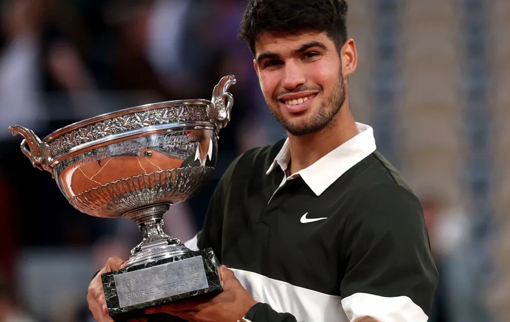 Alcaraz apetencia a Sinner para proseguir fortín de Roland Garros