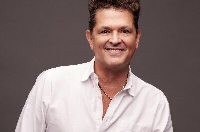 Carlos Vives lanceta una nueva canción con Jesse & Joy y celebra el cumpleaños de Joy: «¡Para empujar el codo!»