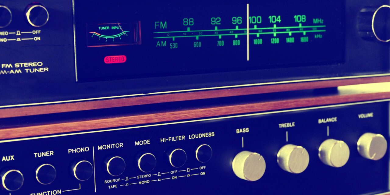 El gobierno vara «Soberanignidad 4.0» para frenar la interferencia de la radiodifusión haitiana