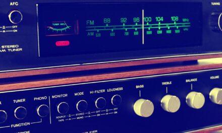 El gobierno vara «Soberanignidad 4.0» para frenar la interferencia de la radiodifusión haitiana